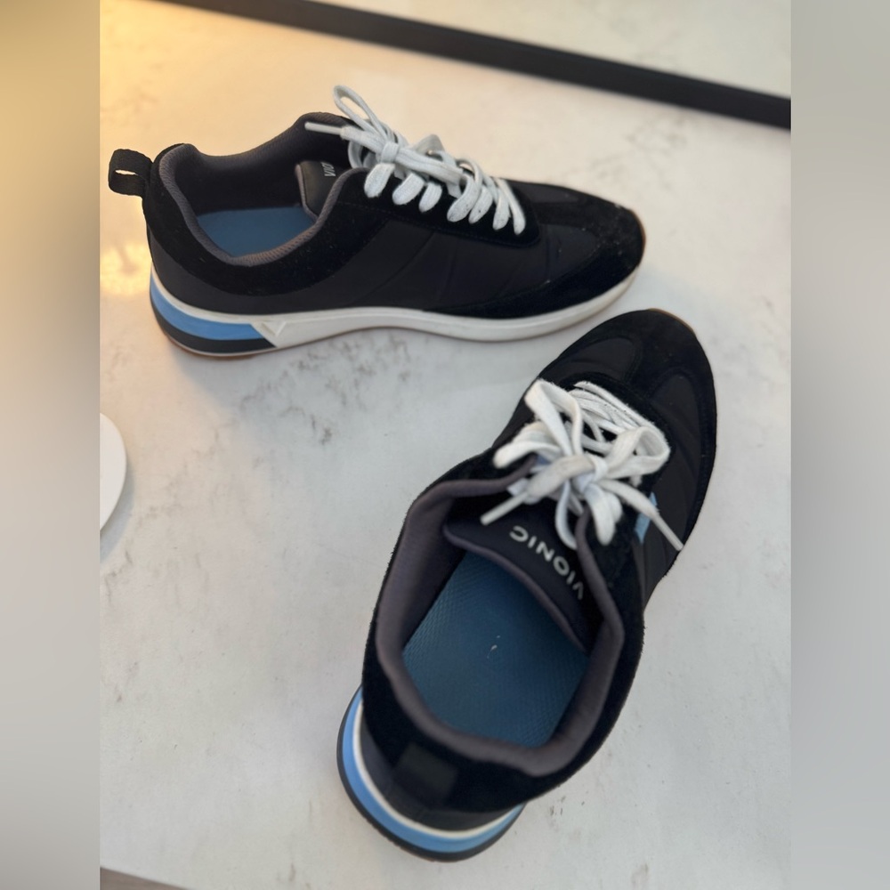 Vionic Black and White Sneakers